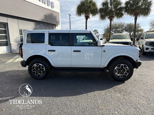 2026 Ford Bronco Outer Banks®