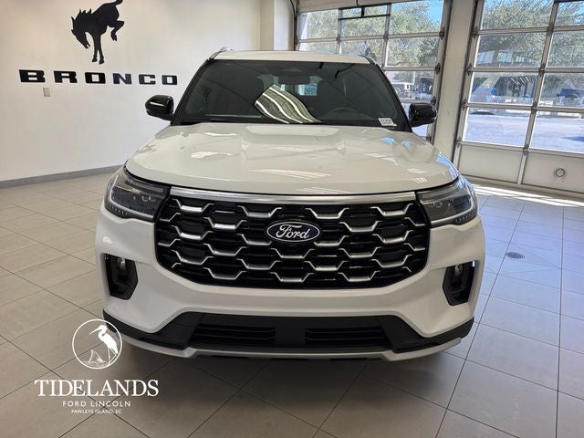 2027 Ford Explorer 4-Door 4DR RWD PLTNM