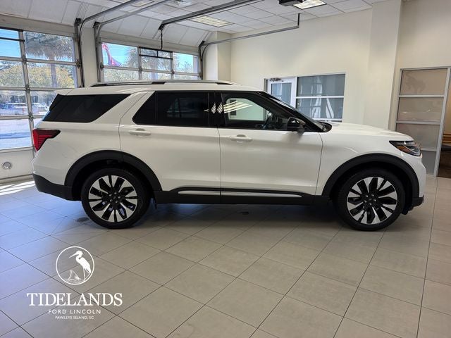 2027 Ford Explorer 4-Door 4DR RWD PLTNM