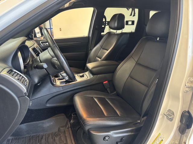 2020 Jeep Grand Cherokee Laredo E