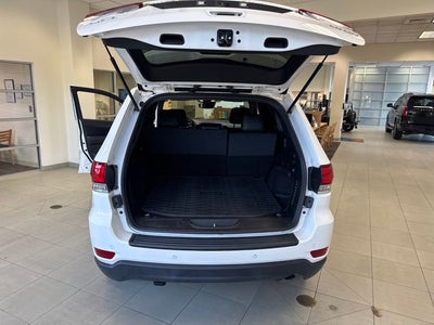 2020 Jeep Grand Cherokee Laredo E