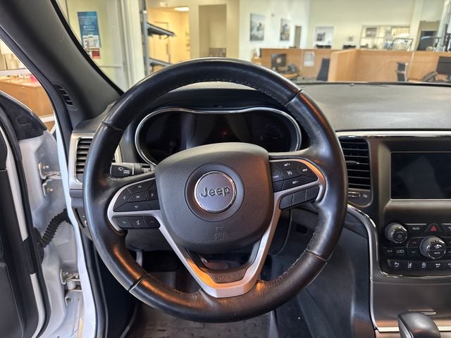 2020 Jeep Grand Cherokee Laredo E
