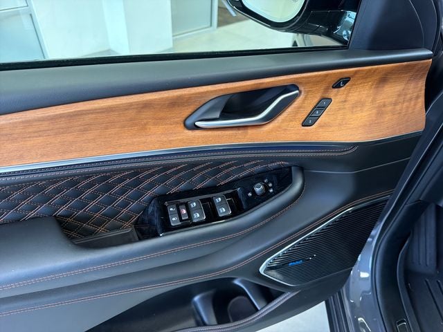 2025 Jeep Grand Cherokee Summit Reserve