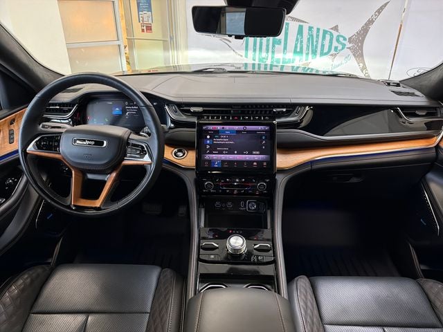 2025 Jeep Grand Cherokee Summit Reserve