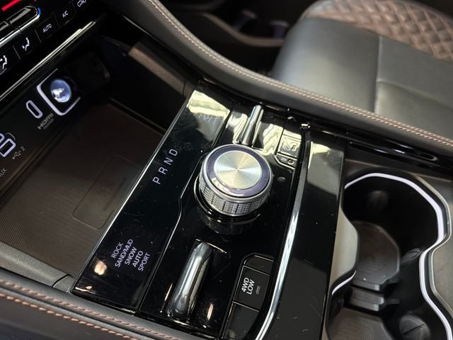 2025 Jeep Grand Cherokee Summit Reserve