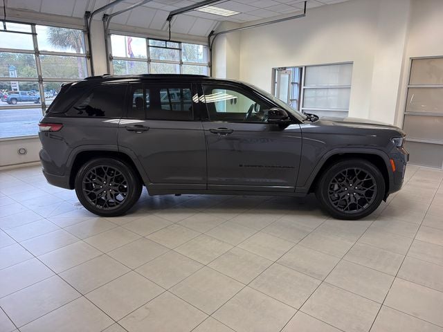 2025 Jeep Grand Cherokee Summit Reserve