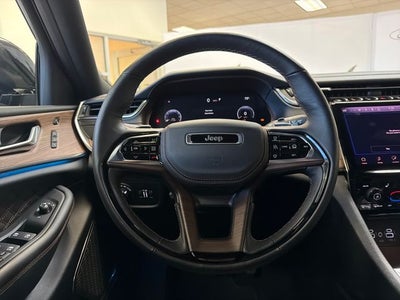 2025 Jeep Grand Cherokee Summit