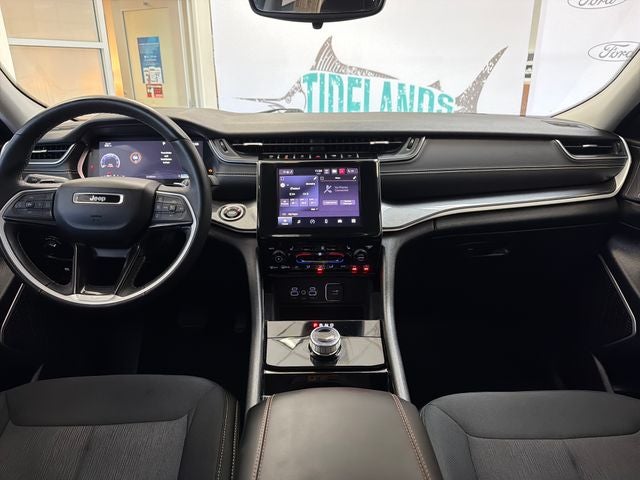 2021 Jeep Grand Cherokee L Laredo