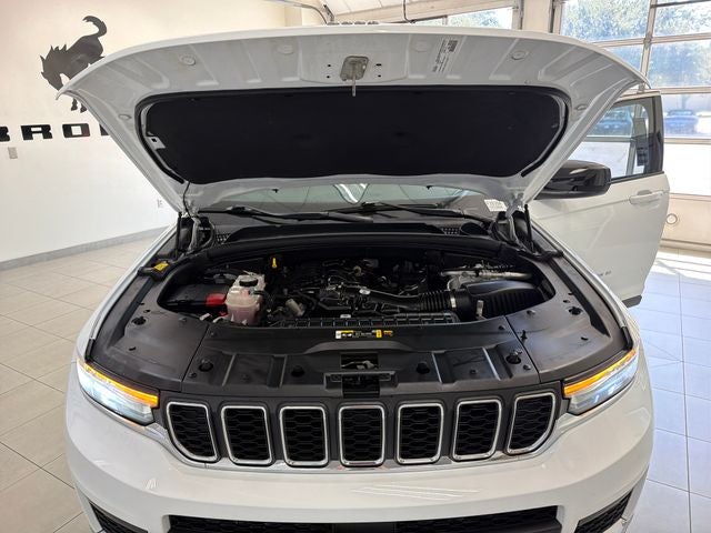2021 Jeep Grand Cherokee L Laredo