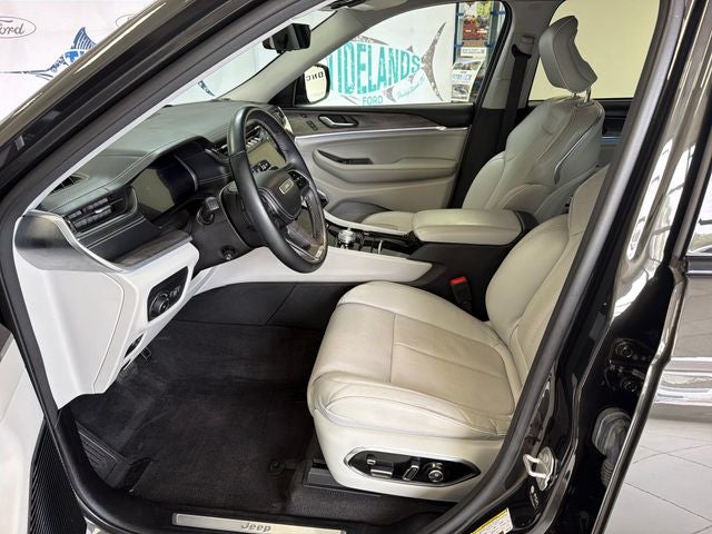2022 Jeep Grand Cherokee L Overland