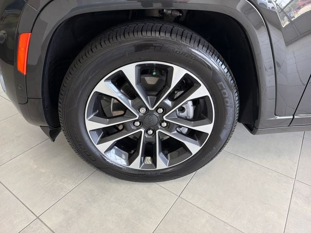 2022 Jeep Grand Cherokee L Overland