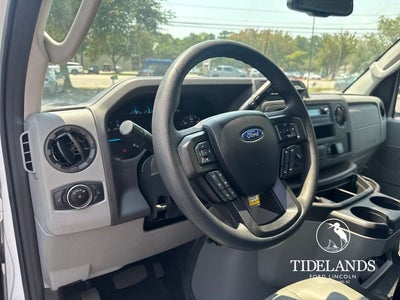 2024 Ford E-350SD Base Cutaway