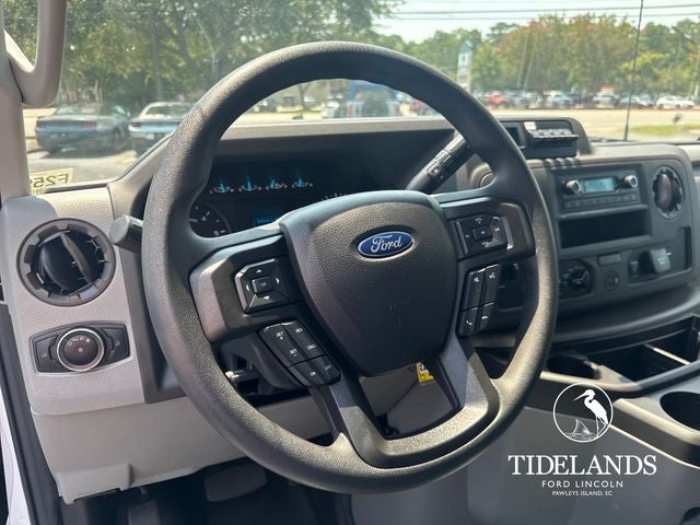 2024 Ford E-350SD Base Cutaway