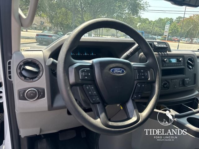 2024 Ford E-350SD Base Cutaway