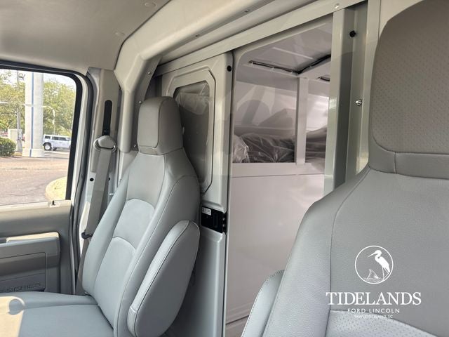 2024 Ford E-350SD Base Cutaway