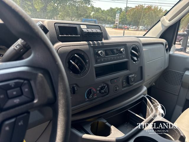 2024 Ford E-350SD Base Cutaway