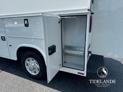 2024 Ford E-350SD Base Cutaway