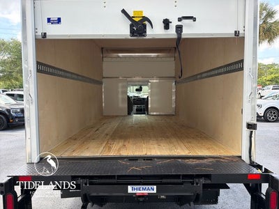 2027 Ford Econoline Cutaway E-450 DRW