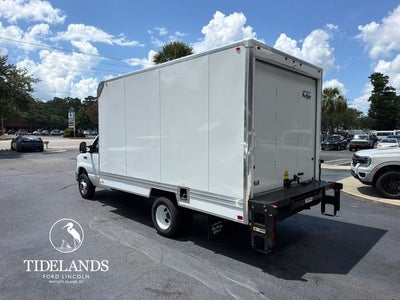 2027 Ford Econoline Cutaway E-450 DRW