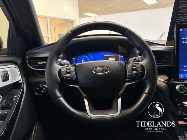 2023 Ford Explorer Platinum