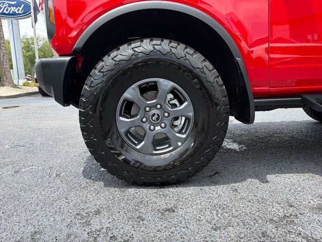 2023 Ford Bronco Base