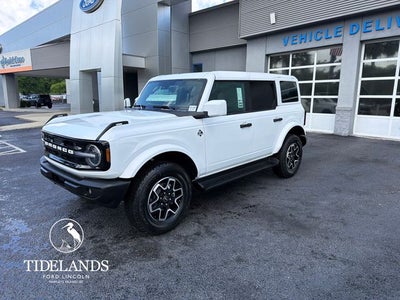 2026 Ford Bronco Outer Banks®