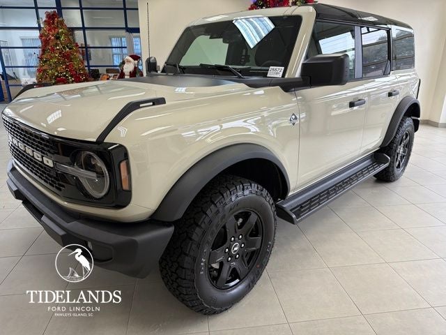 2025 Ford Bronco Outer Banks®