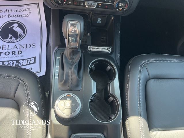 2025 Ford Bronco Outer Banks®