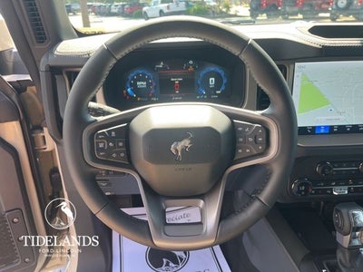 2025 Ford Bronco Outer Banks®