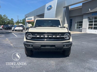 2025 Ford Bronco Outer Banks®