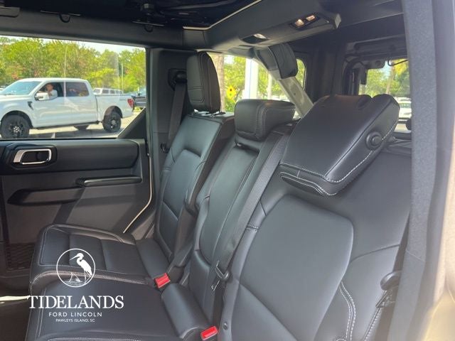 2025 Ford Bronco Outer Banks®