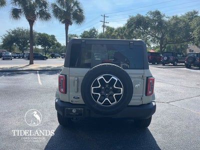 2025 Ford Bronco Outer Banks®