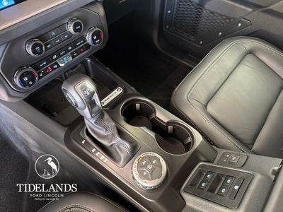 2025 Ford Bronco Outer Banks®