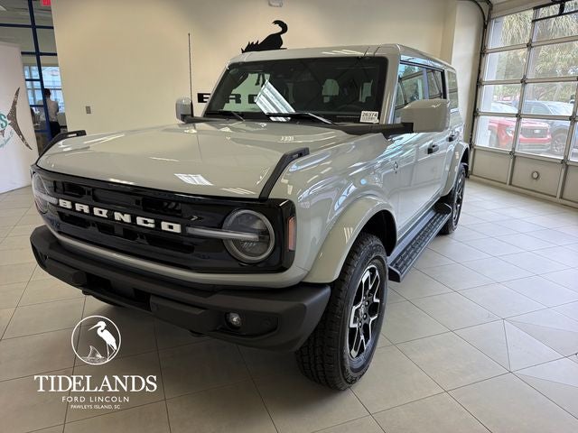 2026 Ford Bronco Outer Banks®