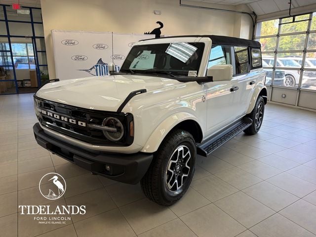 2026 Ford Bronco Outer Banks®