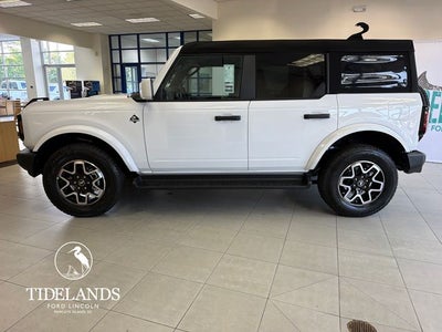 2026 Ford Bronco Outer Banks®