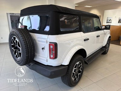 2026 Ford Bronco Outer Banks®