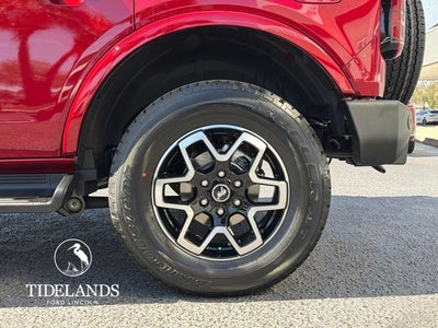 2026 Ford Bronco Outer Banks®