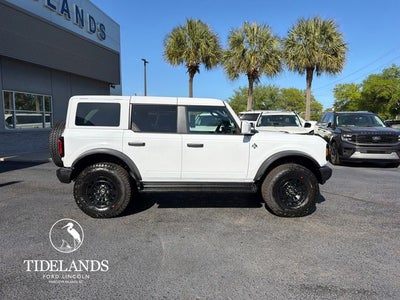 2026 Ford Bronco Outer Banks®