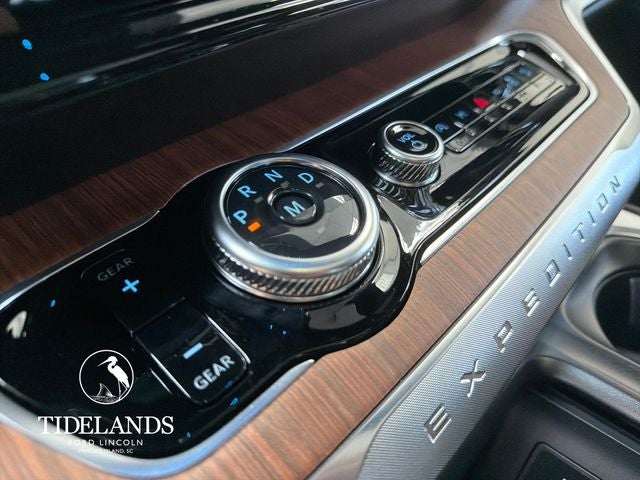 2027 Ford Expedition MAX King Ranch®