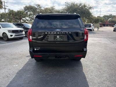 2025 Ford Expedition Active