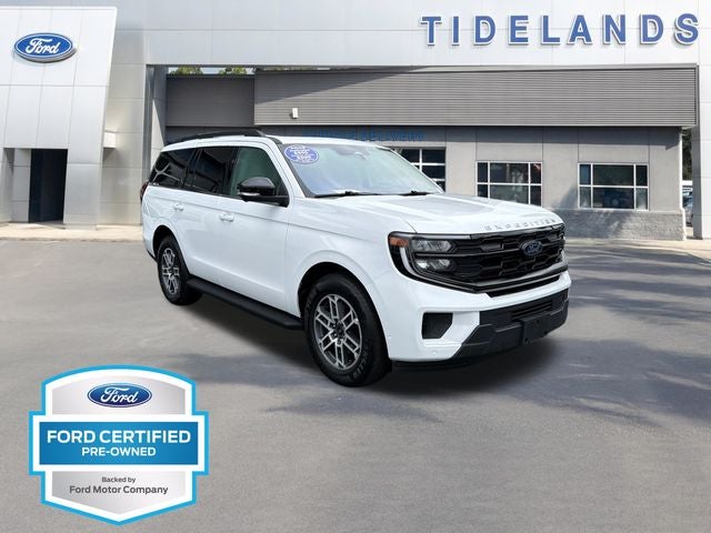 2025 Ford Expedition Active's photo