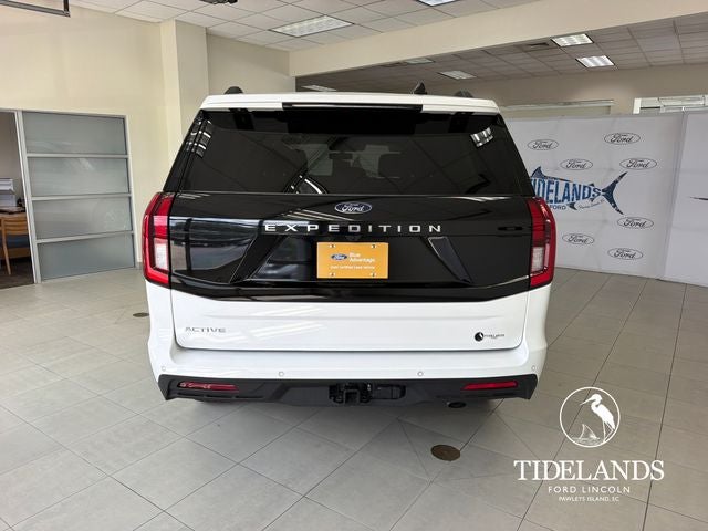 2025 Ford Expedition Active