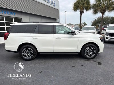 2026 Ford Expedition Active