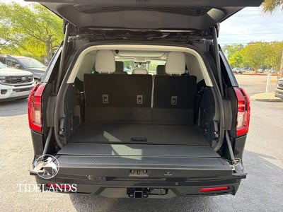 2026 Ford Expedition Active