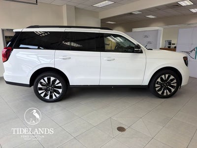 2027 Ford Expedition Platinum