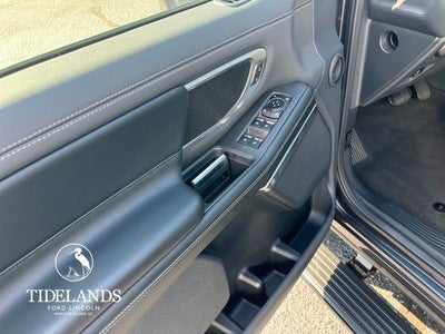 2025 Ford Expedition Platinum®