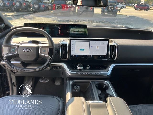 2025 Ford Expedition Platinum®