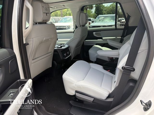 2026 Ford Expedition Platinum®