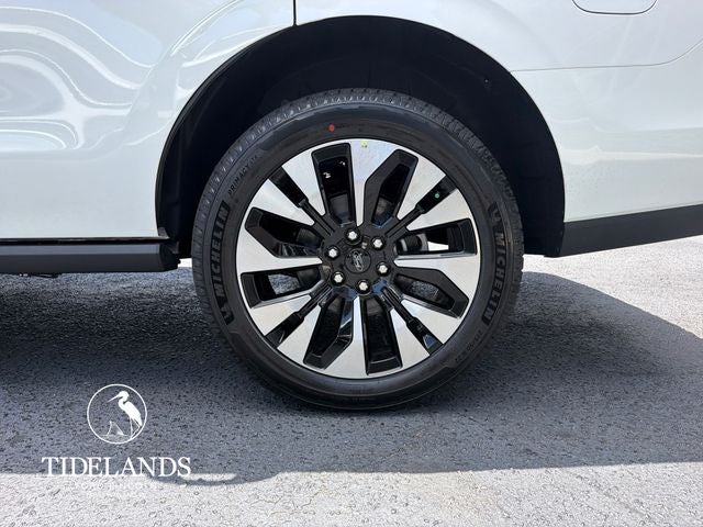 2026 Ford Expedition Platinum®